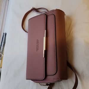 FOREVER YOUNG CROSSBODY WALLET